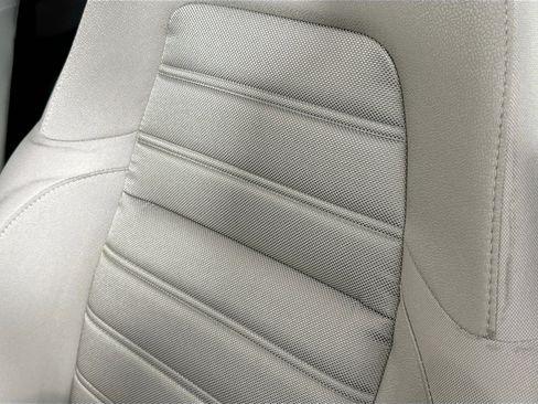 Used 2019 Honda CR-V EX image 18