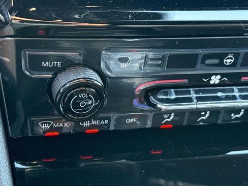 New 2025 Jeep Grand Cherokee Altitude RWD image 26