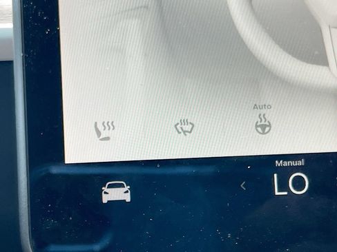 Used 2022 Tesla Model 3 Standard Range RWD image 18
