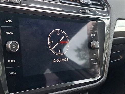 Certified 2023 Volkswagen Tiguan SE image 23