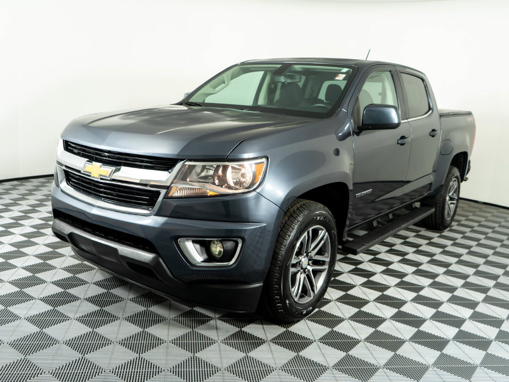 Used 2020 Chevrolet Colorado LT w/ LT Convenience Package AWD/4WD image 3