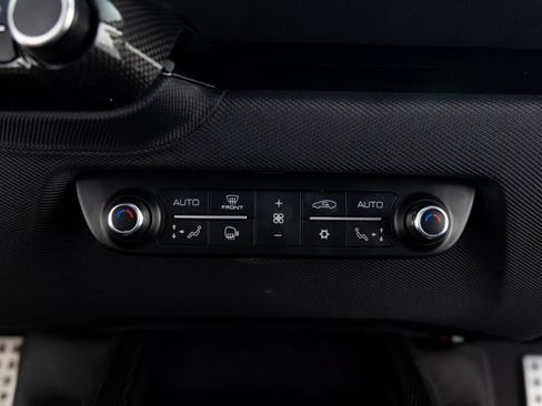 Used 2023 Ferrari 812 Competizione RWD image 44