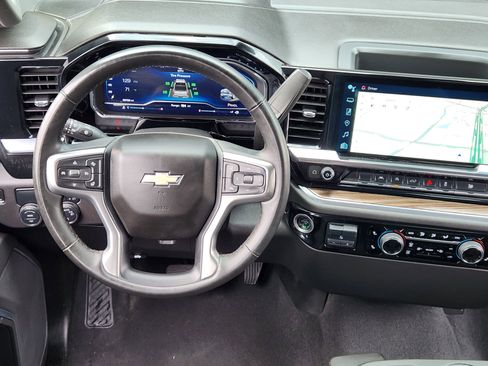 Certified 2025 Chevrolet Silverado 1500 LT image 27