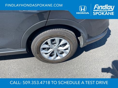 Used 2023 Honda CR-V LX image 3