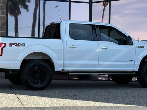 Used 2016 Ford F150 XLT w/ Equipment Group 302A Luxury AWD/4WD image 13