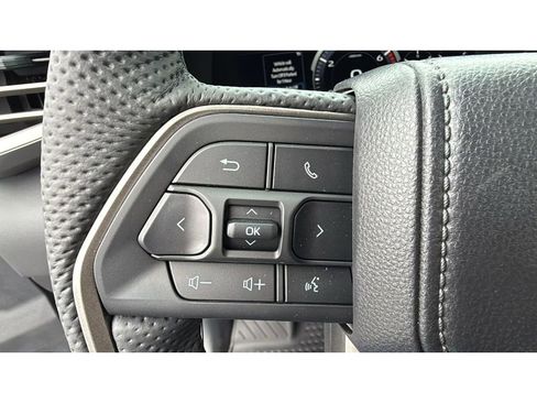 New 2026 Toyota Tundra Limited AWD/4WD image 24
