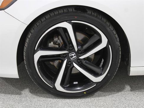Used 2020 Honda Accord Sport image 21