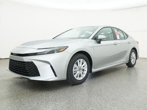 New 2026 Toyota Camry LE image 17
