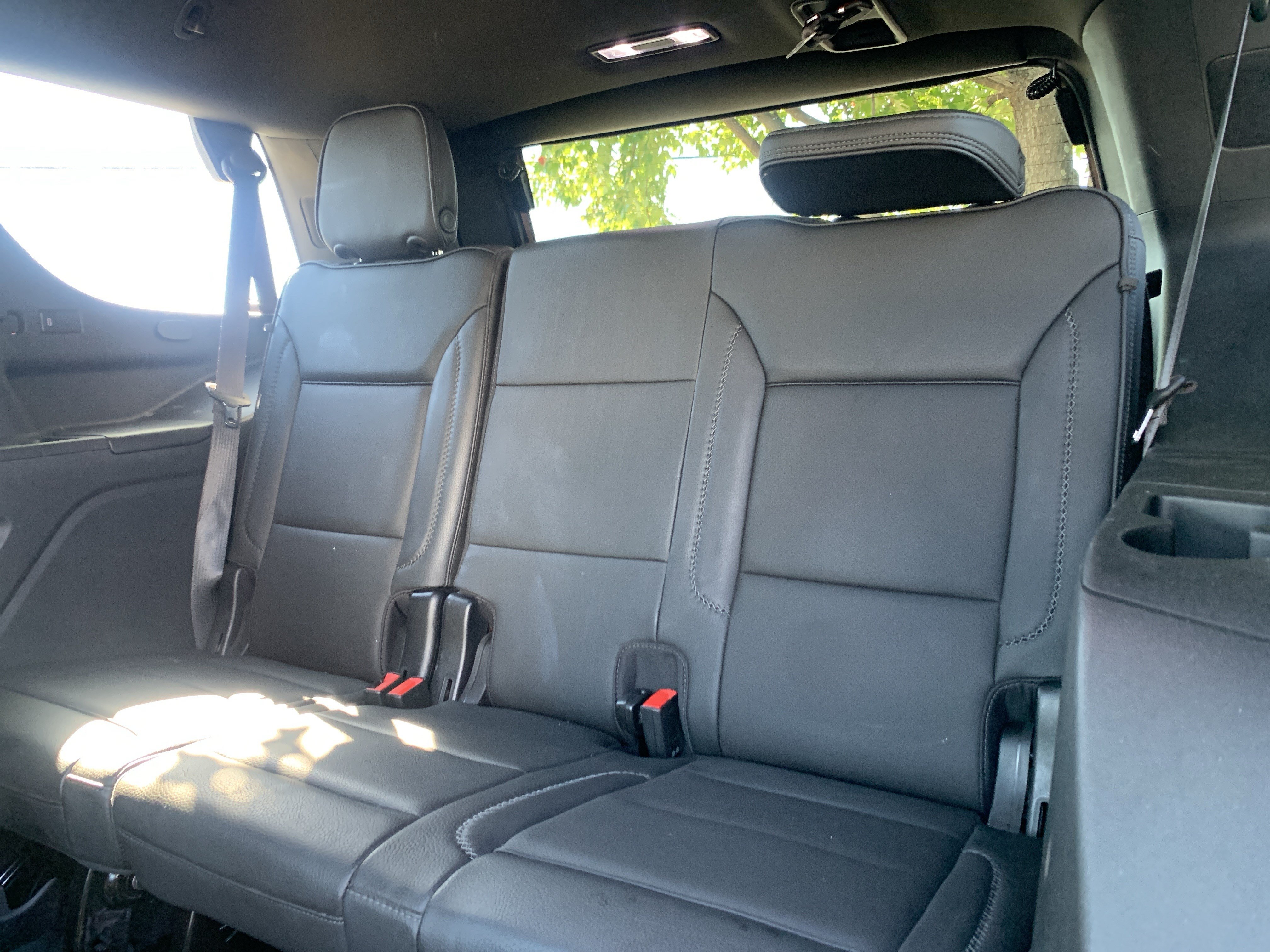 Used 2022 GMC Yukon Denali w/ Advanced Technology Package AWD/4WD image 33