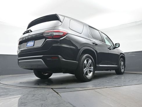 Used 2023 Honda Pilot EX-L image 34