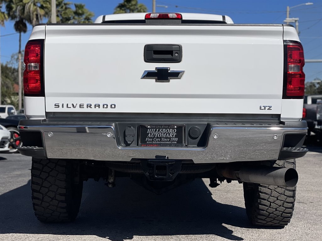 Used 2016 Chevrolet Silverado 2500 LTZ w/ Duramax Plus Package AWD/4WD image 10