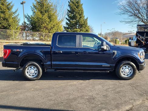 Used 2023 Ford F150 XL w/ Trailer Tow Package image 7