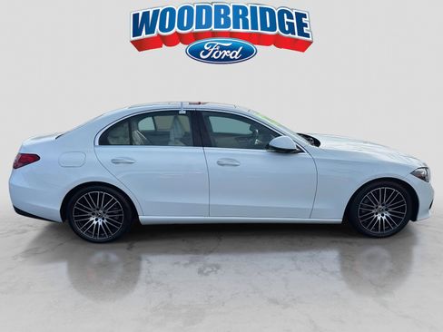 Used 2022 Mercedes-Benz C 300 4MATIC Sedan image 3