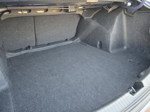 Used 2025 Chevrolet Malibu LT image 23