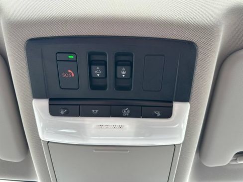 Certified 2023 Nissan Rogue SV w/ SV Premium B Package AWD/4WD image 35