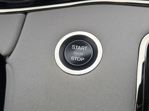 Used 2023 Land Rover Range Rover Evoque R-Dynamic SE AWD/4WD image 25
