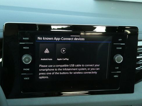 New 2025 Volkswagen Jetta SE image 41