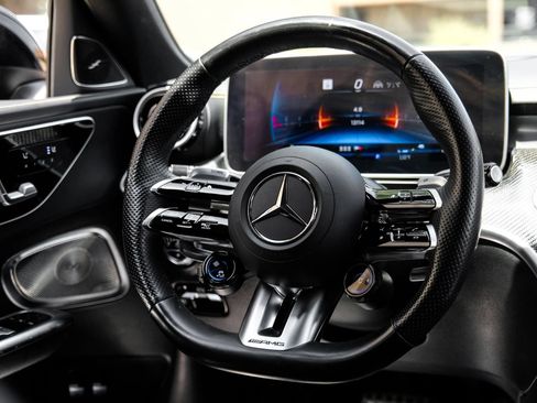 Used 2024 Mercedes-Benz C 63 AMG S image 17