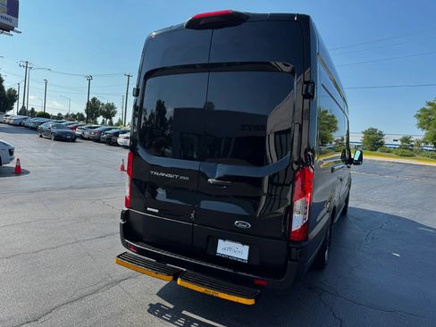 Used 2023 Ford Transit 250 148 High Roof Extended w/ Load Area Protection Package RWD image 4