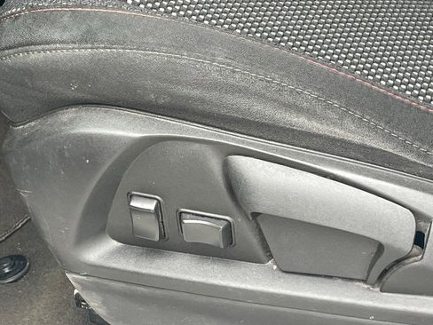 Used 2017 Chevrolet Equinox LS FWD image 4