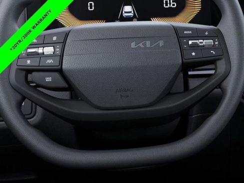 New 2026 Kia Sportage LX image 22