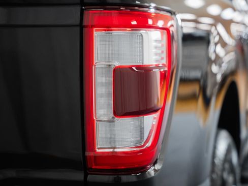 Used 2023 Ford F150 Lariat w/ Equipment Group 502A High image 7