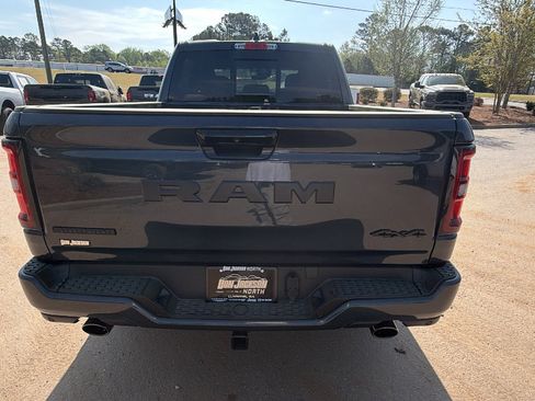 New 2026 RAM 1500 Big Horn w/ Night Edition AWD/4WD image 9