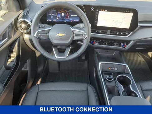 New 2026 Chevrolet Equinox LT w/ Convenience Package II AWD/4WD image 19