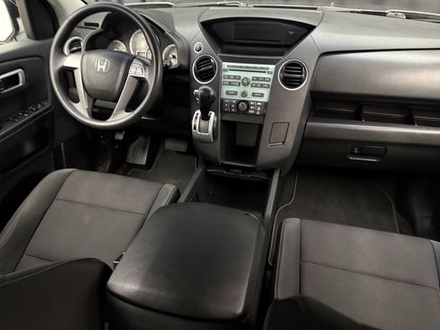 Used 2010 Honda Pilot LX image 27