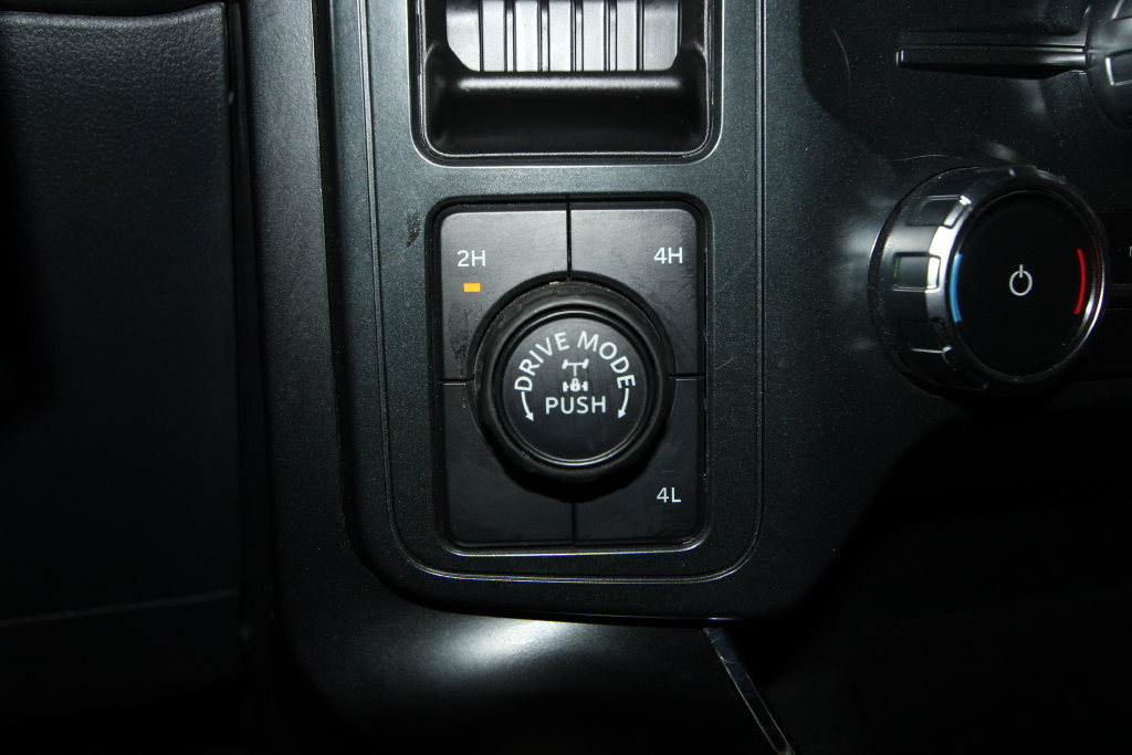 Used 2025 Ford F150 XL w/ Equipment Group 104A Hybrid AWD/4WD image 14