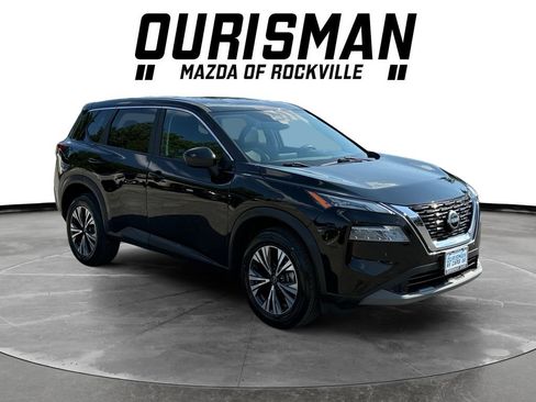 Used 2023 Nissan Rogue SV FWD image 1