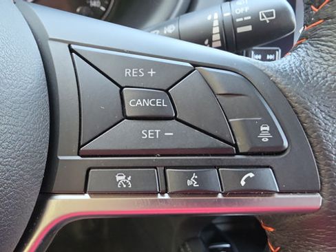 Used 2024 Nissan Kicks SR FWD image 31