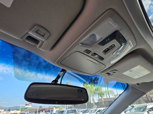 Used 2017 Toyota Sienna XLE image 45