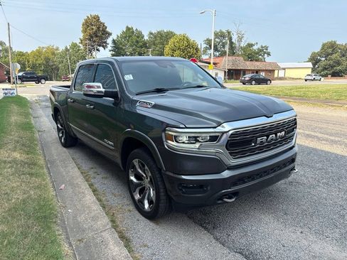 Used 2022 RAM 1500 Limited w/ Trailer Tow Group AWD/4WD image 10
