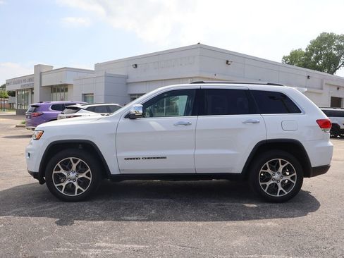 Used 2019 Jeep Grand Cherokee Limited w/ Trailer Tow Group IV AWD/4WD image 4