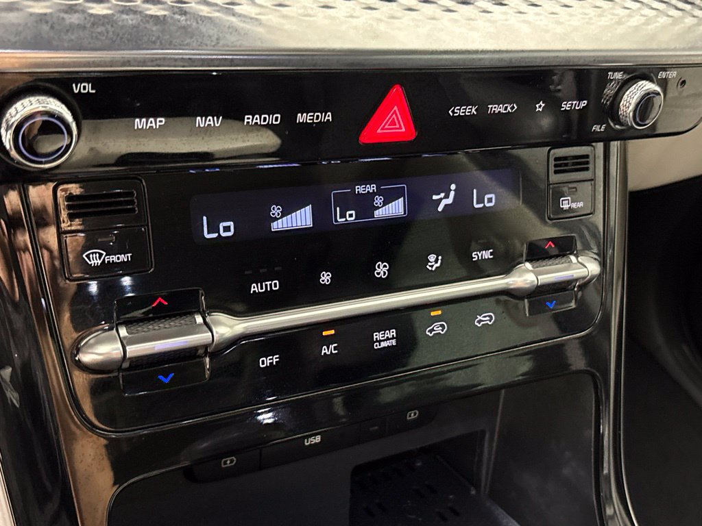 Used 2024 Kia Carnival SX Prestige FWD image 44