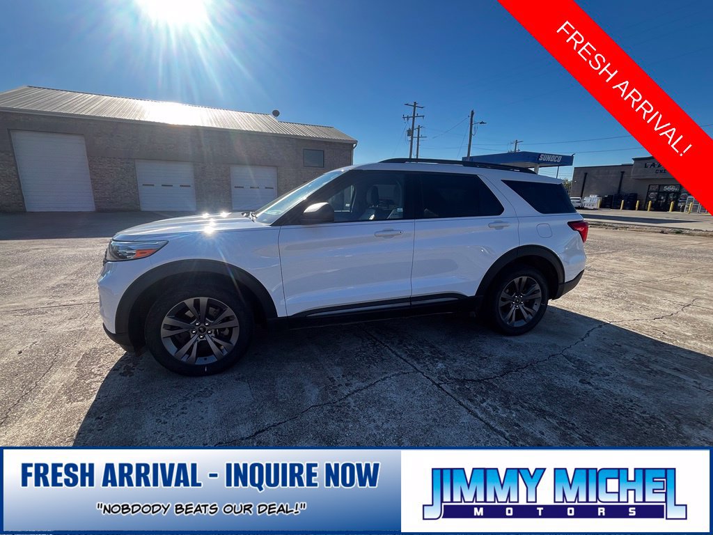Used 2021 Ford Explorer XLT AWD/4WD image 1