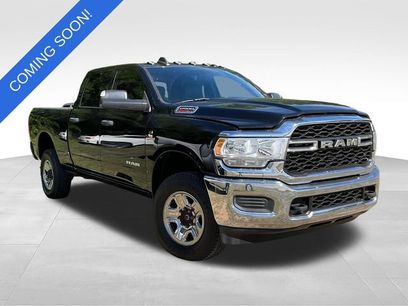 Used 2022 RAM 2500 Tradesman w/ Chrome Appearance Group