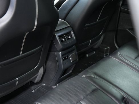 Used 2025 Cadillac Optiq Sport 2 w/ LPO, Floor Liner Package AWD/4WD image 40