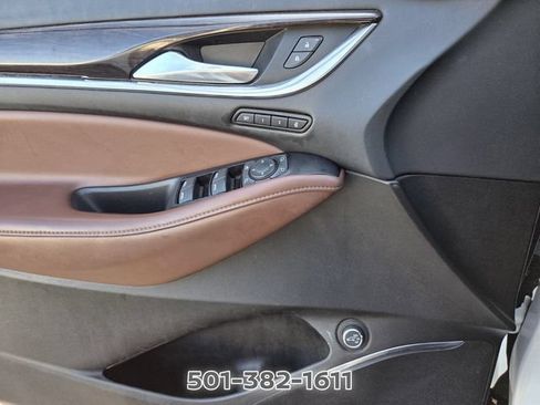 Used 2019 Buick Enclave Avenir w/ Avenir Technology Package FWD image 29