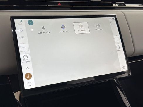 New 2026 Land Rover Range Rover Sport SE image 18