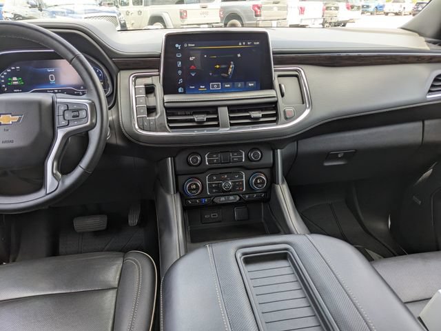 Used 2023 Chevrolet Tahoe Premier RWD image 17