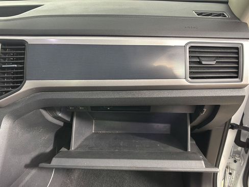 Used 2021 Volkswagen Atlas SE w/ Panoramic Sunroof Package AWD/4WD image 27