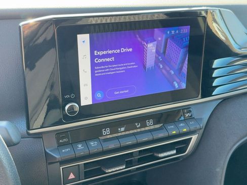 Used 2025 Toyota Camry LE image 24