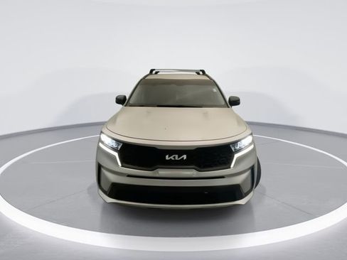 Used 2022 Kia Sorento S FWD image 7