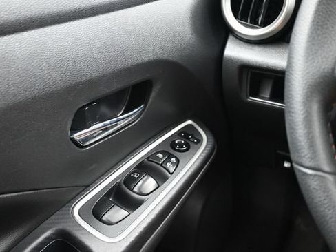 Used 2023 Nissan Versa SR w/ Trunk Package FWD image 11