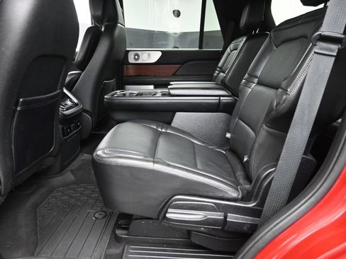 Used 2020 Lincoln Navigator Reserve w/ Luxury Package AWD/4WD image 14