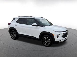 Used 2025 Chevrolet TrailBlazer LT video 2