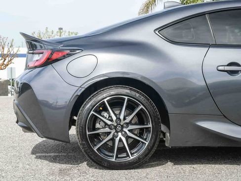 Used 2024 Toyota GR86 image 11