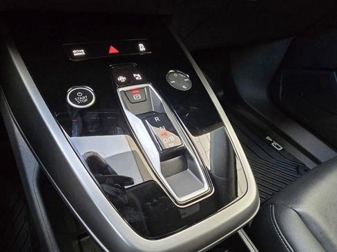 Used 2024 Audi Q4 e-tron Premium Plus w/ Premium Plus image 50